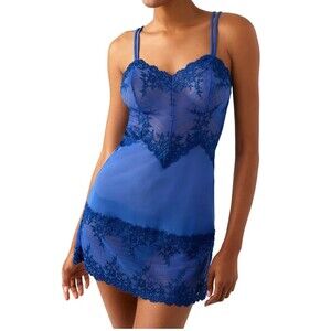 NWT Wacoal Size Small Embrace Lace Chemise Dress Cobalt Blue g